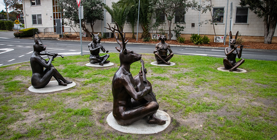 The Musicians 2018, sculptures at Melbourne Burwood Campus