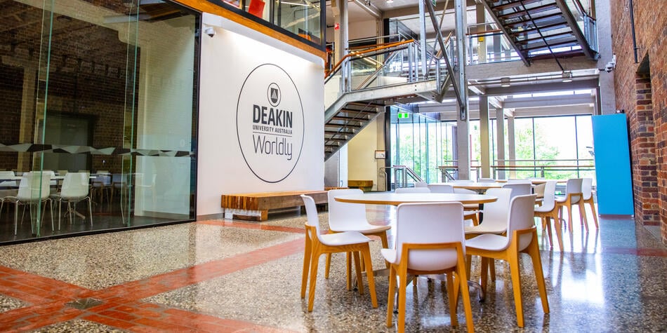 https://www.deakin.edu.au/__data/assets/image/0003/2547390/36437_950x475_personal-information.jpg