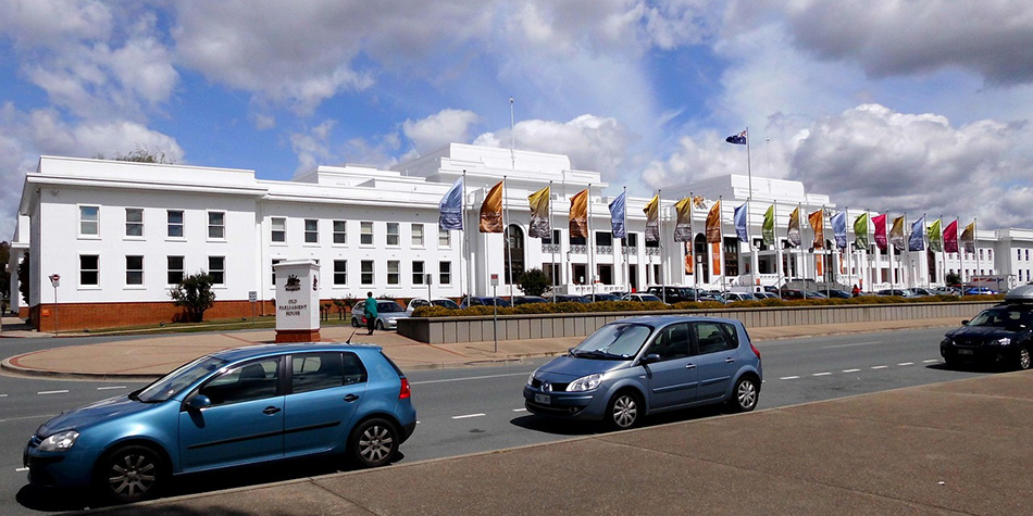 https://www.deakin.edu.au/__data/assets/image/0003/2913546/46809_950x475_old_parliament_house.jpg