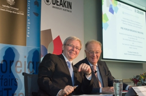 Australia's Foreign Minister, Kevin Rudd (left) and Dr Jorge Sampaio, the United Nation's High Representative for the Alliance of Civilisations.