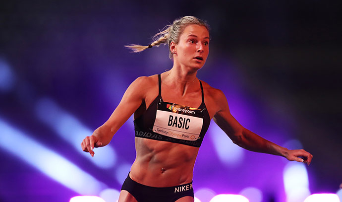 Image of Hana Basic running