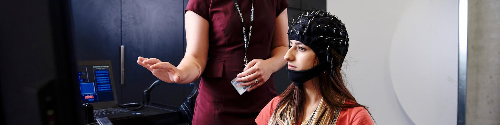 https://www.deakin.edu.au/__data/assets/image/0005/2769431/19716_1600x440_brain-scan.jpg