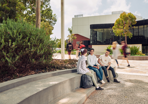 Discover our inspiring campuses