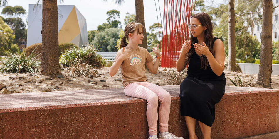 https://www.deakin.edu.au/__data/assets/image/0006/2690538/37512_HealthSciences_DeakinBurwood_March2023_High_087.jpg