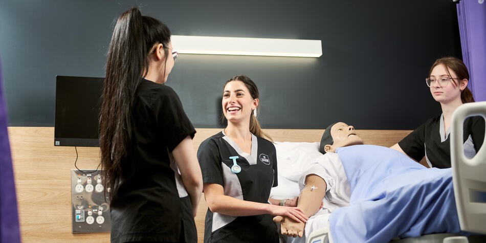 https://www.deakin.edu.au/__data/assets/image/0006/2766858/35404_950x475_Nursing-simulation-banner.jpg