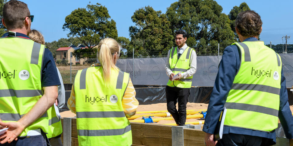 https://www.deakin.edu.au/__data/assets/image/0006/2920857/47036_950x475_hycel-team-outdoors.jpg