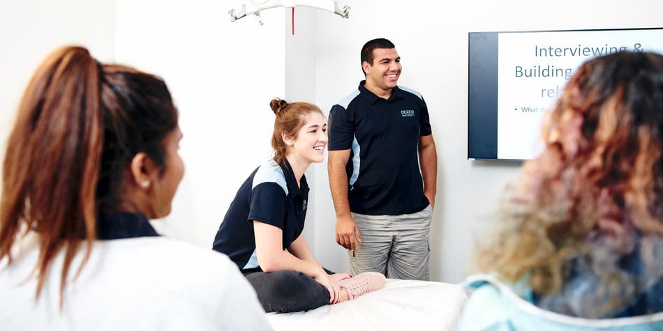 https://www.deakin.edu.au/__data/assets/image/0007/2345479/21019_950x475.jpeg