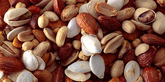 Daily handful of nuts and seeds can help common chronic liver disease 