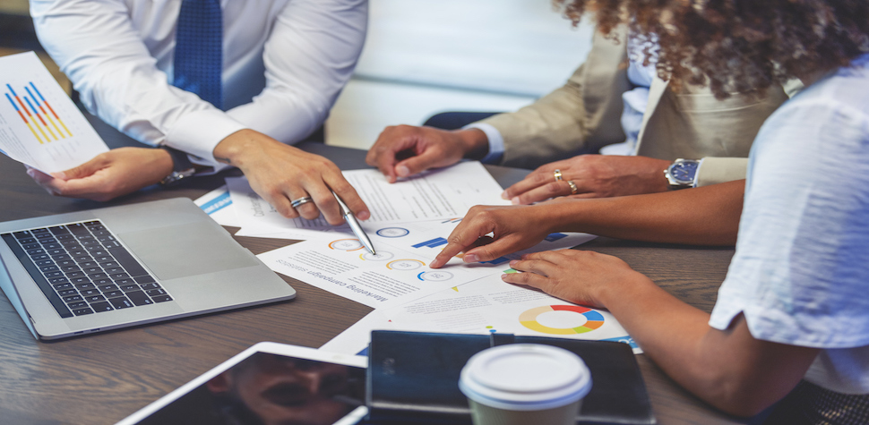 https://www.deakin.edu.au/__data/assets/image/0007/2689792/iStock-1405279677.jpg