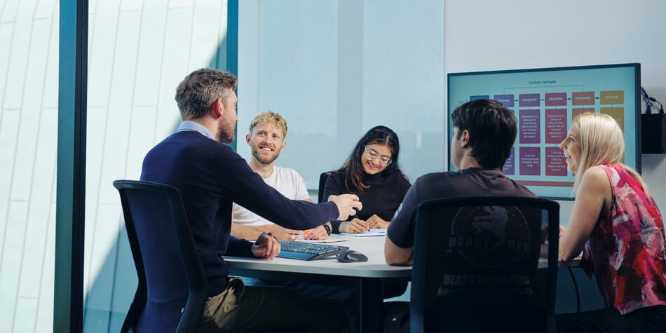 https://www.deakin.edu.au/__data/assets/image/0007/2865490/37276_Deakin-Health-Psychology-Burwood-2023_SimonShiff_0-50.jpg
