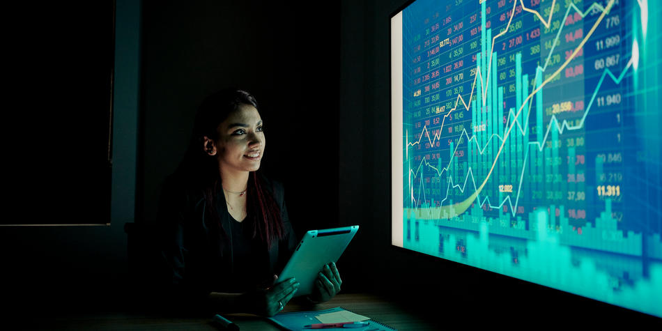 https://www.deakin.edu.au/__data/assets/image/0008/2385332/27667_950x475.jpg