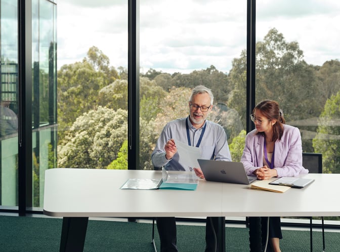 https://www.deakin.edu.au/__data/assets/image/0010/2456974/45647_master-health-management_Hero.jpg