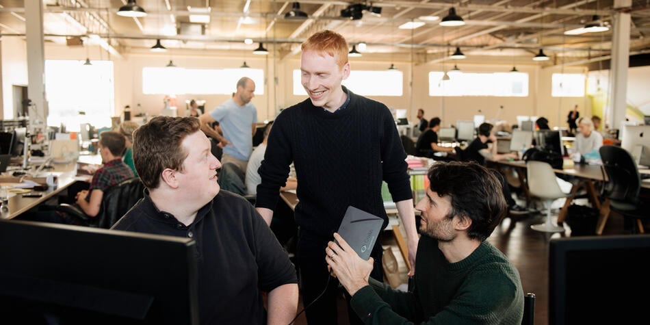 https://www.deakin.edu.au/__data/assets/image/0010/2691397/20449_950x475_pr.jpeg