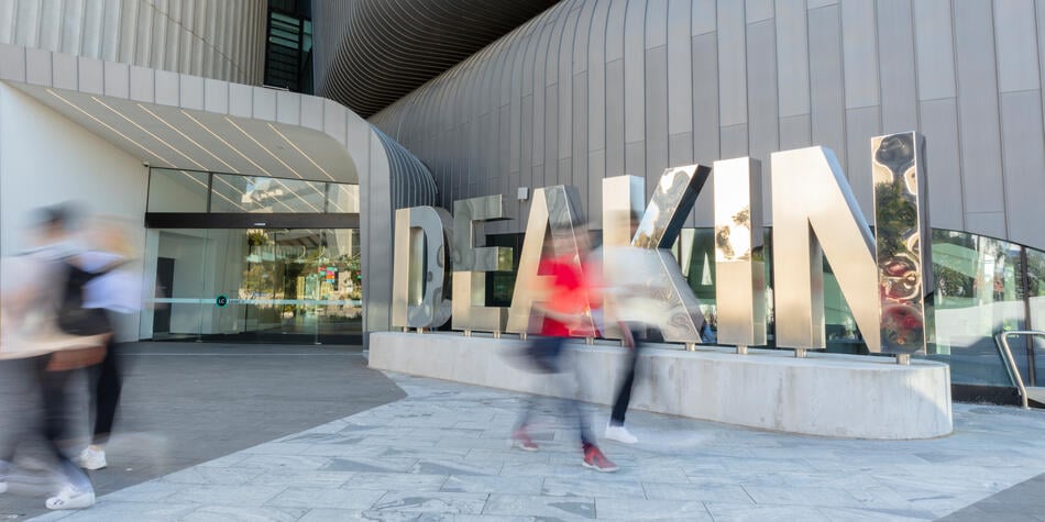 https://www.deakin.edu.au/__data/assets/image/0011/2544446/36288_950x475_Burwood.jpg