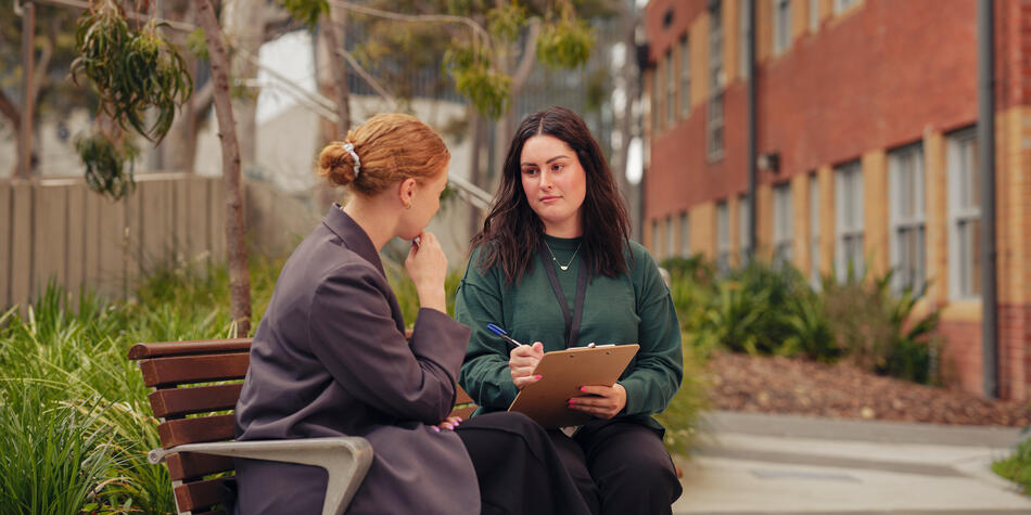 https://www.deakin.edu.au/__data/assets/image/0011/2890991/45563_Deakin-Health-Burwood-October-Day-3_202448525.jpg