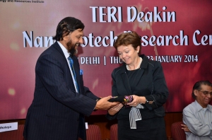 TERI Director General Dr RK Pachauri and Deakin Vice-Chancellor Professor Jane den Hollander.