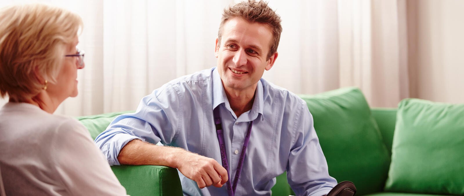 https://www.deakin.edu.au/__data/assets/image/0012/2766927/7076_950x475.jpg