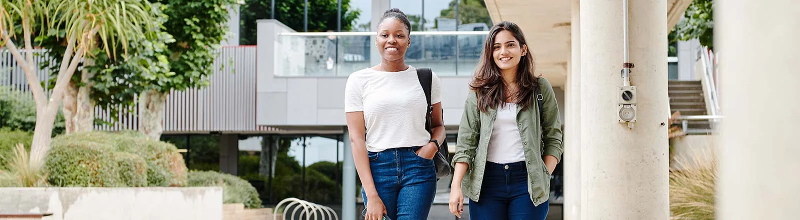 Two Deakin students walking to class