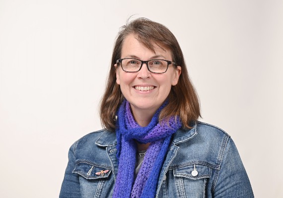 Photo of Peta White 