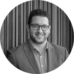 Headshot of Dr Jonathan Robertson