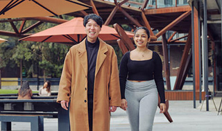 44701_320x180_deakin_scholarship_students Two students walking on campus