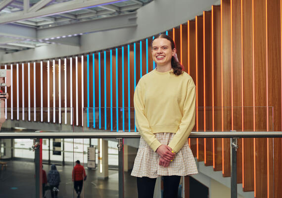 Student in student central burwood deakin