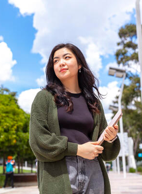 A Deakin international student smiles on the Burwood campus