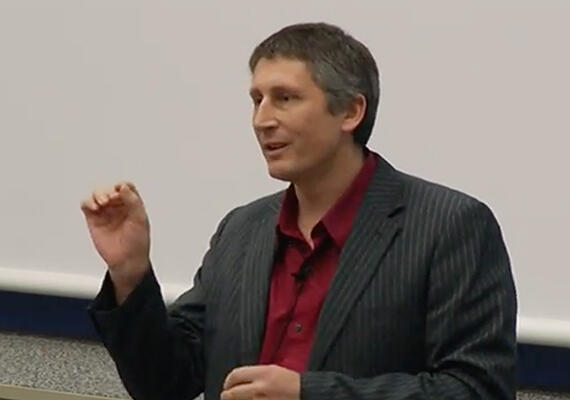 Anthony Ware speaking at the 2010 Three Minute Thesis competition