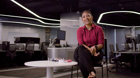 Video Thumbnail for Saloni's experience studying IT at Deakin