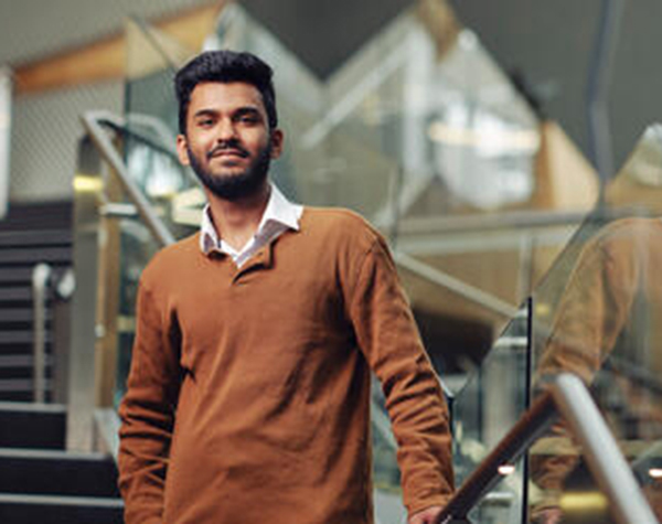 Portrait of student Taha Talib