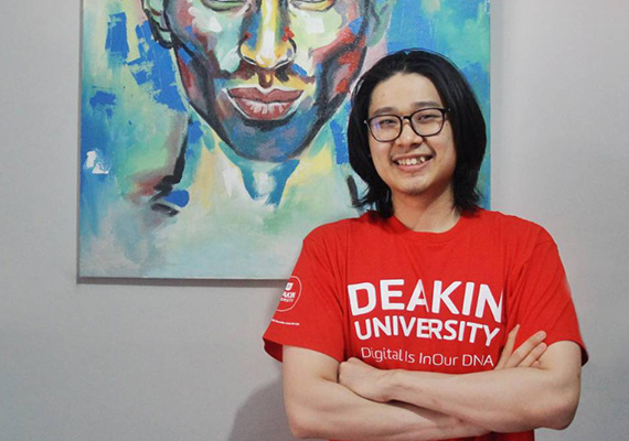 Deakin international student, Bachelor of Commerce/Bachelor of Business Analytics, Adyant.