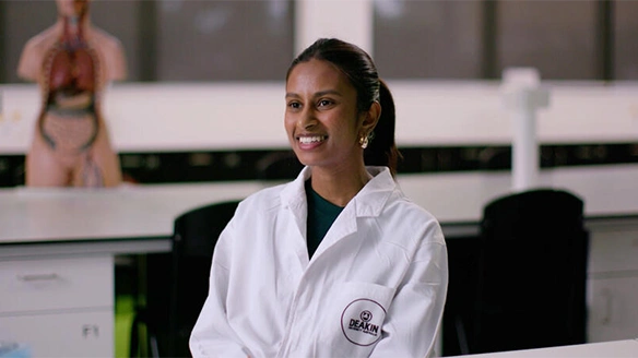 Video Thumbnail for Milni's experience in biomedical science
