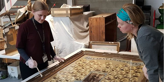 31563_550x275_students_museum Deakin Internship at the Sovereign Hill Gold Museum.
