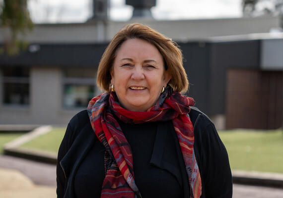 Debra Gibson profile picture
