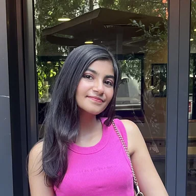 Bachelor of Arts (Psychology) graduate Kashvi Bhatia.