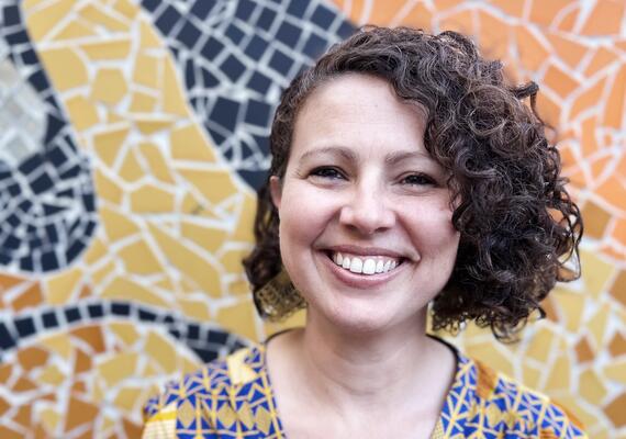 A headshot of Jemma Moody-Pugh  Deakin University Play Therapy graduate.