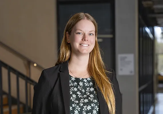 Deakin researcher Dr Sara Ryding