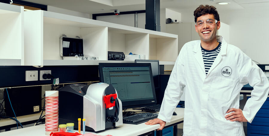 Researcher Lucas Rosson in a lab.