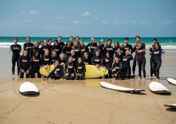 Australian Studies Summer School group on the surfing day in Torquay.