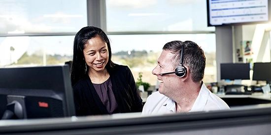 Deakin contact team fielding calls and answering questions.