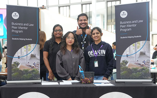Mentor sign-up desk